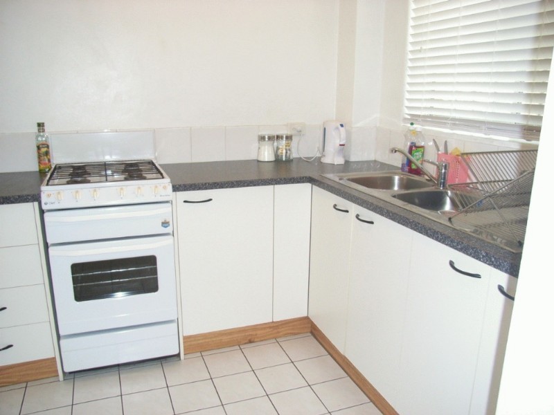 2/745 Brunswick Street, New Farm QLD 4005