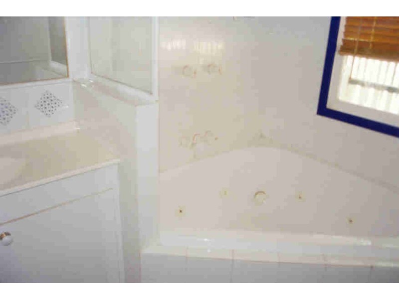 36 Forrester Terrace, Bardon QLD 4065