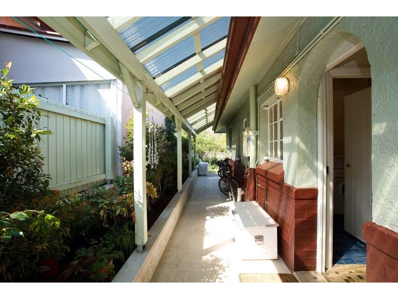 17 Gray Street, Newmarket QLD 4051