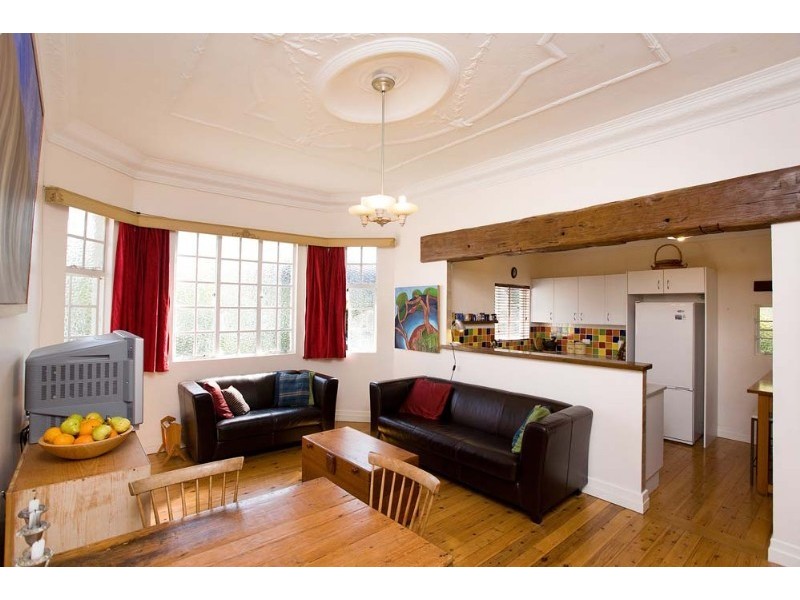 17 Gray Street, Newmarket QLD 4051