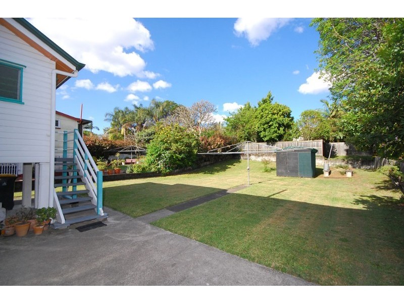 58 Pear Street, Greenslopes QLD 4120