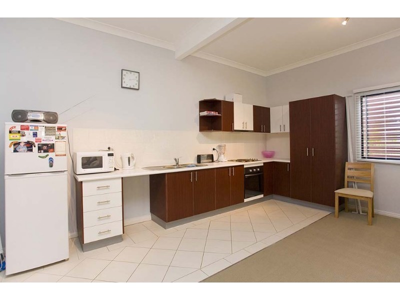 2/287 Waterworks Road, Ashgrove QLD 4060