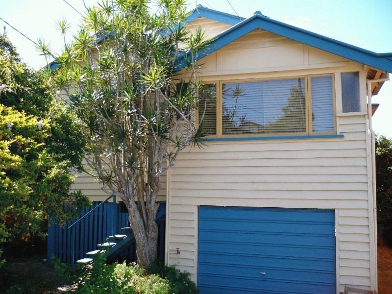 153 Arthur Terrace, Red Hill QLD 4059
