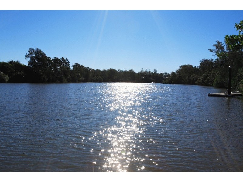 227 Dewar Terrace, Corinda QLD 4075