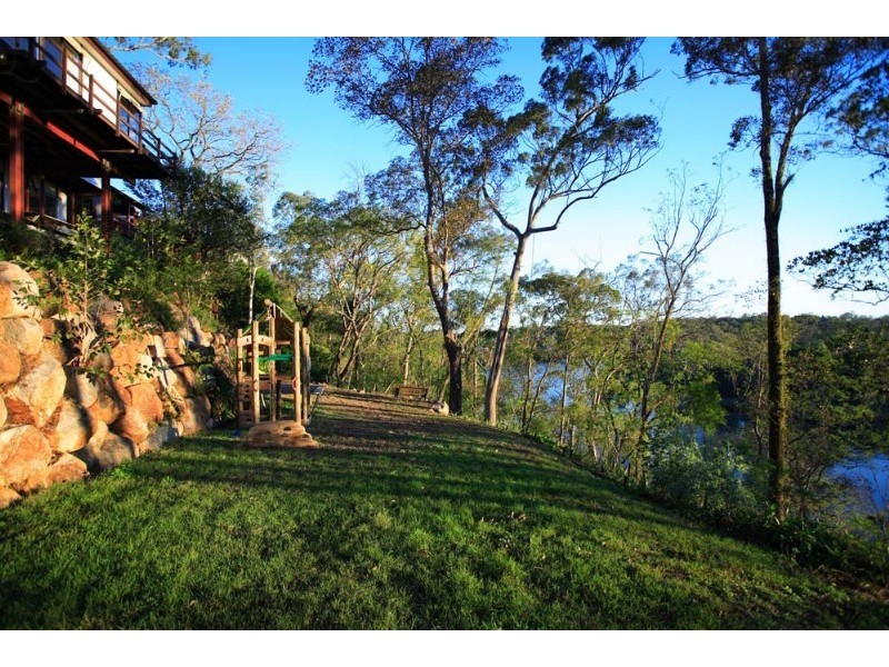 227 Dewar Terrace, Corinda QLD 4075