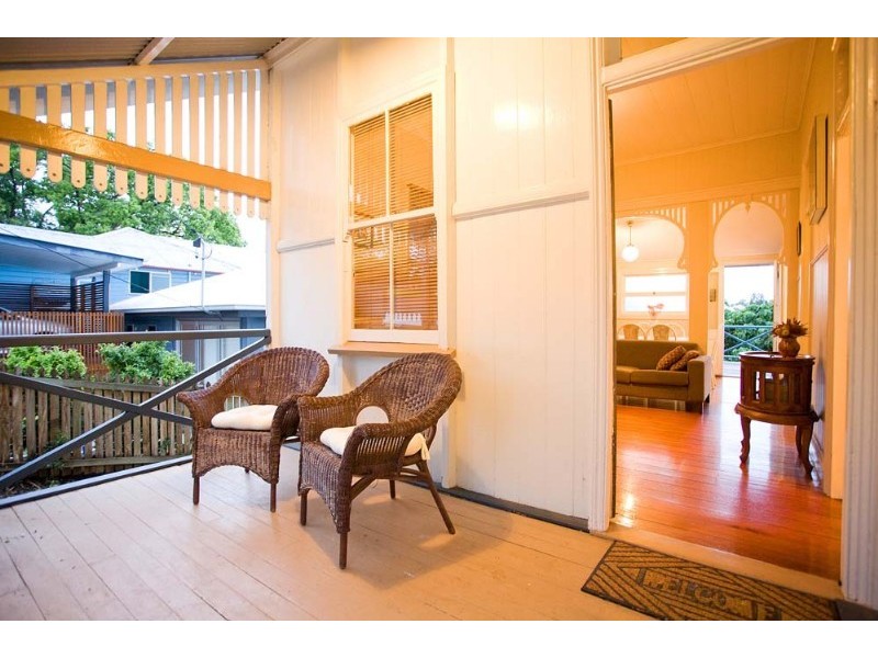 51 Lintern Street, Red Hill QLD 4059