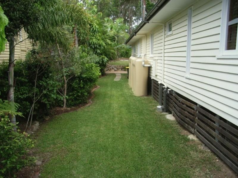 12 Farrell Street, Ashgrove QLD 4060