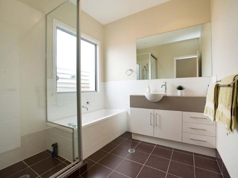 58 Canberra Drive, Ashgrove QLD 4060