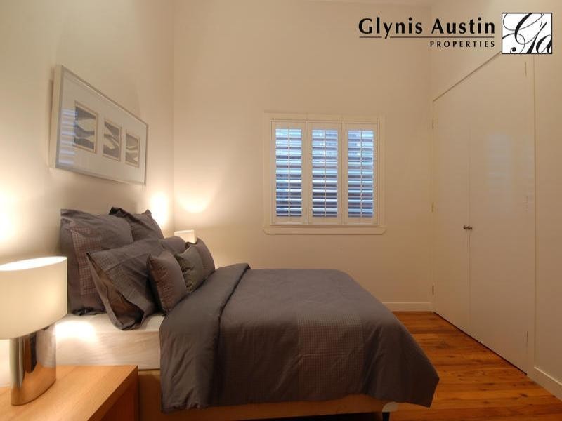 102 Fernberg Road, Paddington QLD 4064