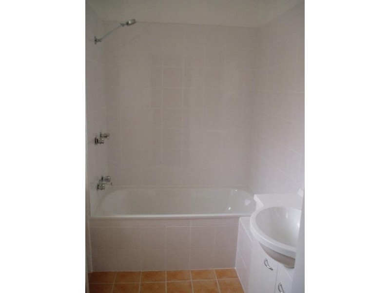 3/18 Wellington Street, Brisbane QLD 4000