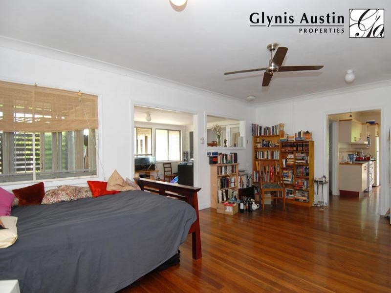 34 Siemon Street, Auchenflower QLD 4066