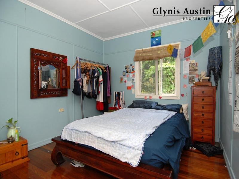 34 Siemon Street, Auchenflower QLD 4066