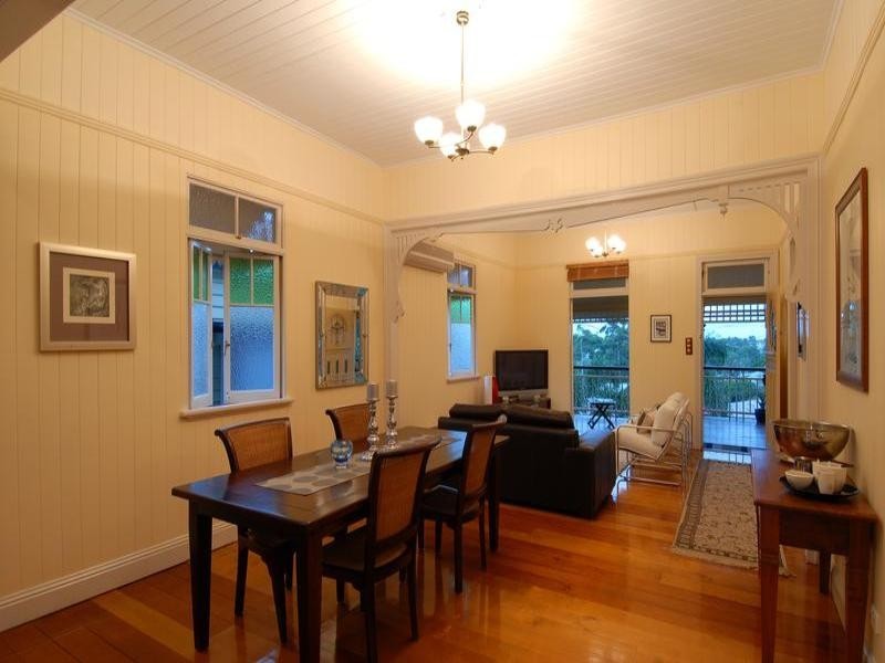 28 Coronation Street, Bardon QLD 4065