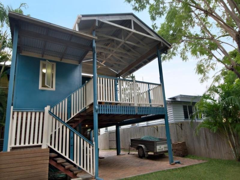 10 Aldridge Street, Auchenflower QLD 4066