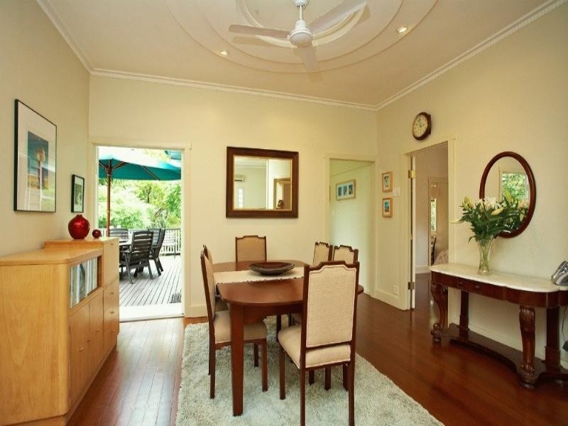 19 Campion Avenue, Bardon QLD 4065