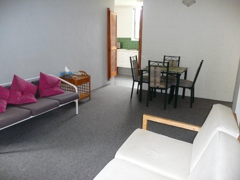 8/117 Macquarie Street, St Lucia QLD 4067