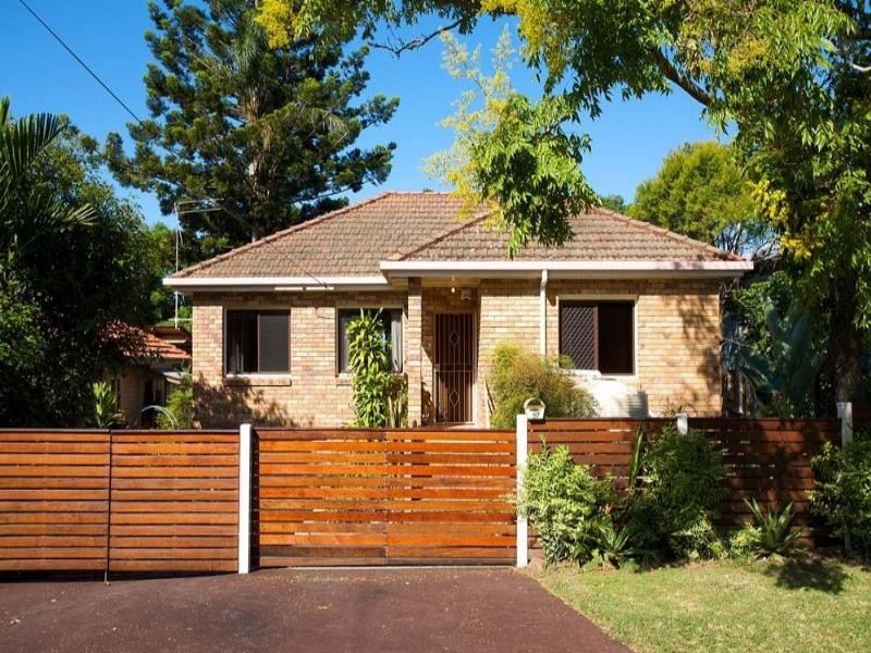 57 Lewin Street, Bardon QLD 4065