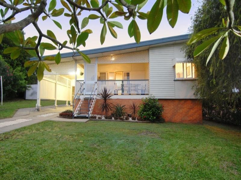 3 Walkers Drive, Balmoral QLD 4171
