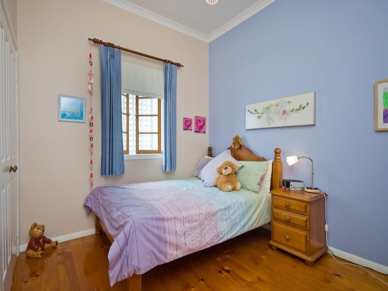 32 Coronation Street, Bardon QLD 4065