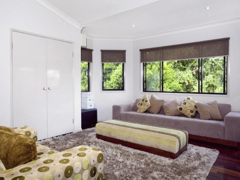 16 Saxonvale Place, The Gap QLD 4061