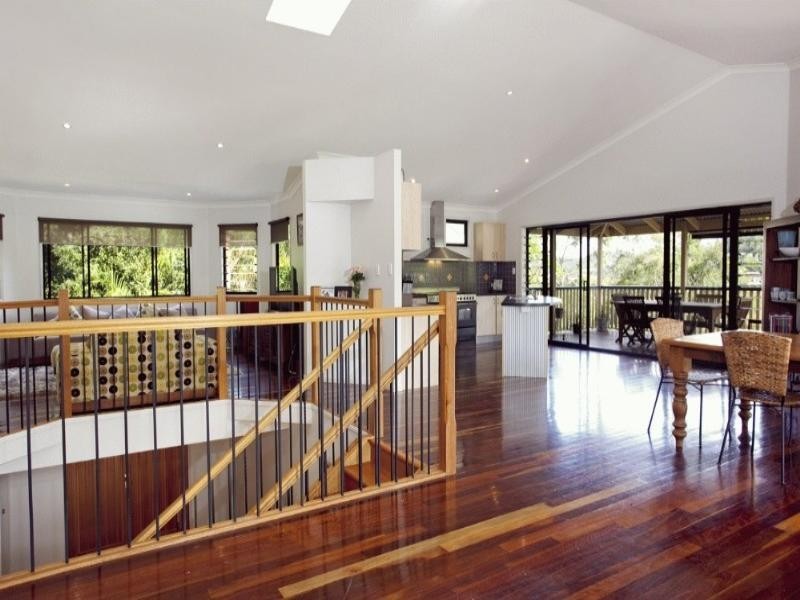 16 Saxonvale Place, The Gap QLD 4061