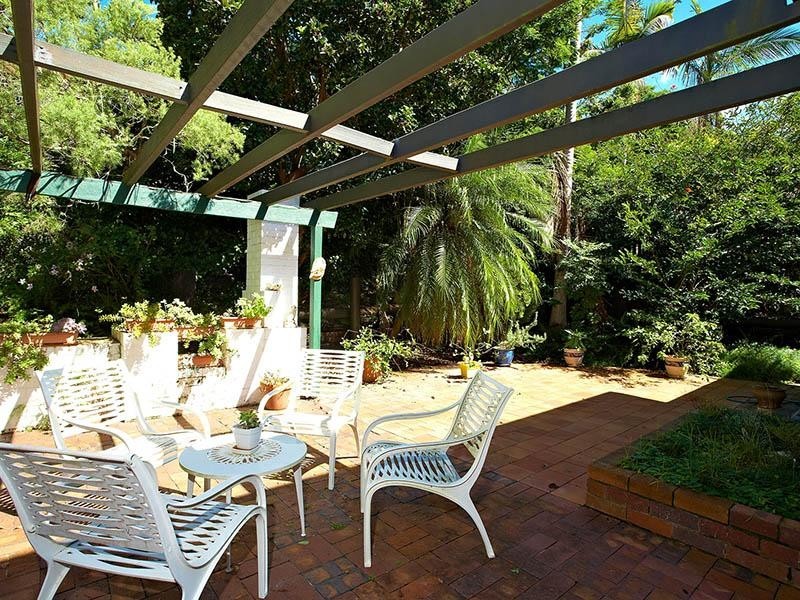 16 Appin Street, Kenmore QLD 4069