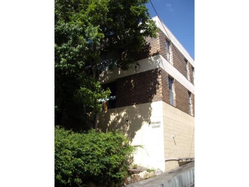 8/70 Butterfield Street, Herston QLD 4006