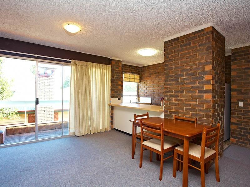 8/70 Butterfield Street, Herston QLD 4006