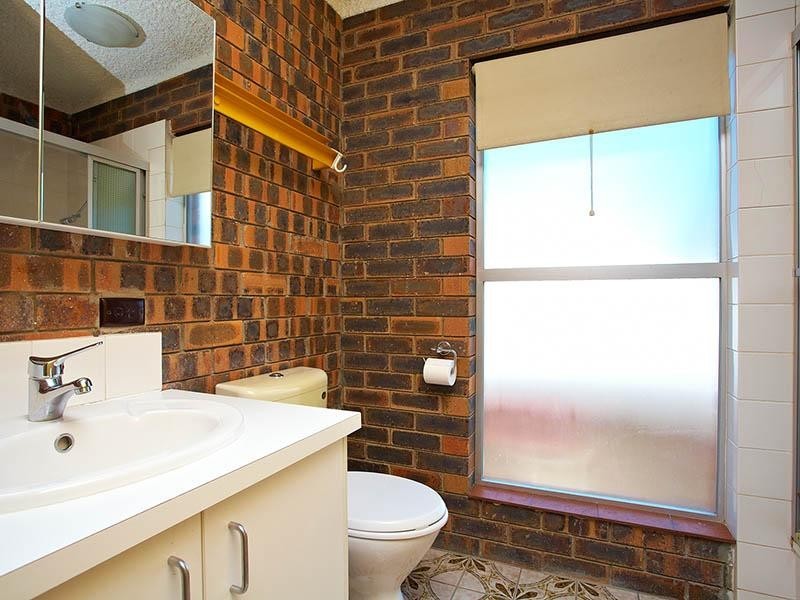 8/70 Butterfield Street, Herston QLD 4006