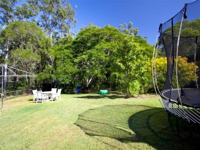 95 Davies Road, Ashgrove QLD 4060