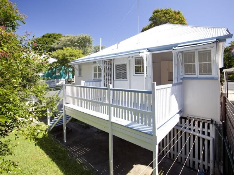 27 Hayward Street, Paddington QLD 4064