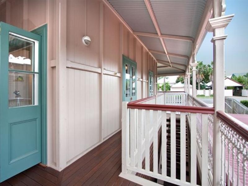 114 Arthur Terrace, Red Hill QLD 4059