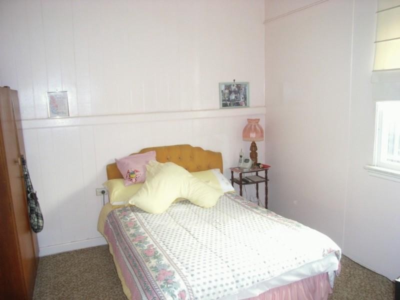 13 Garling Street, Red Hill QLD 4059