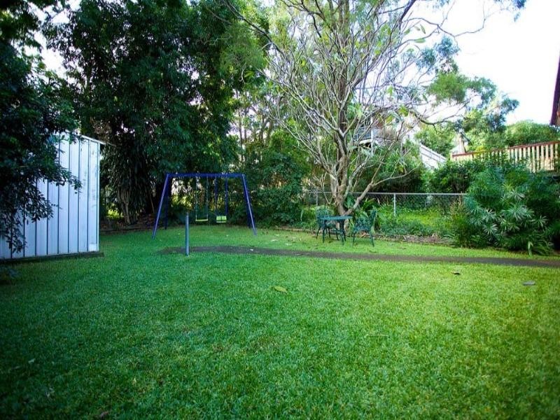 22 Greenlaw Street, Indooroopilly QLD 4068