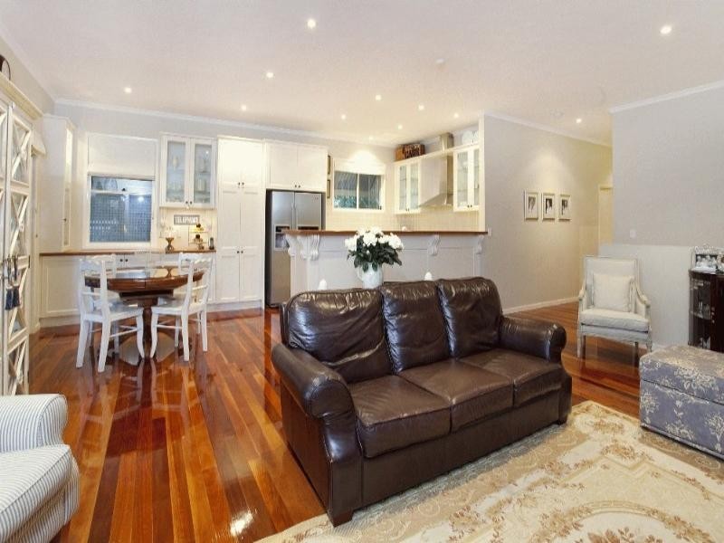 23 Bangalla Street, Auchenflower QLD 4066