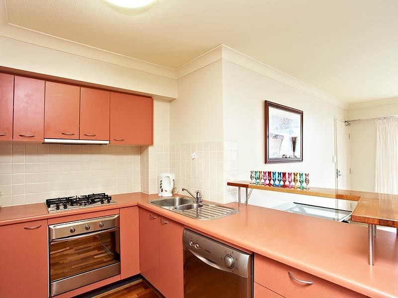 12/31 Twine Street, Spring Hill QLD 4000