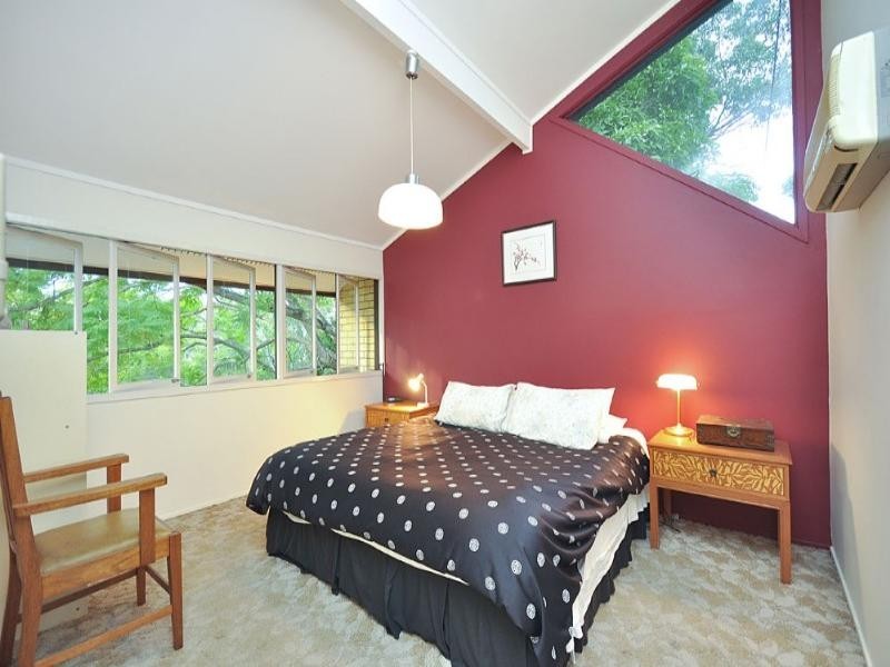 225 Boundary Road, Bardon QLD 4065