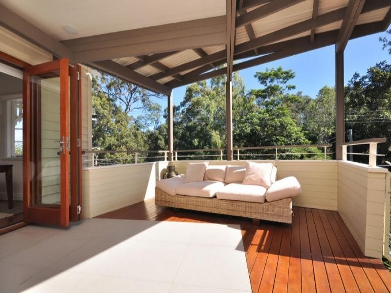 Bardon QLD 4065