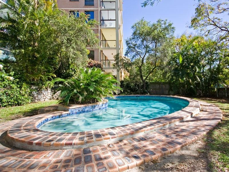 10/12 Bryce Street, St Lucia QLD 4067