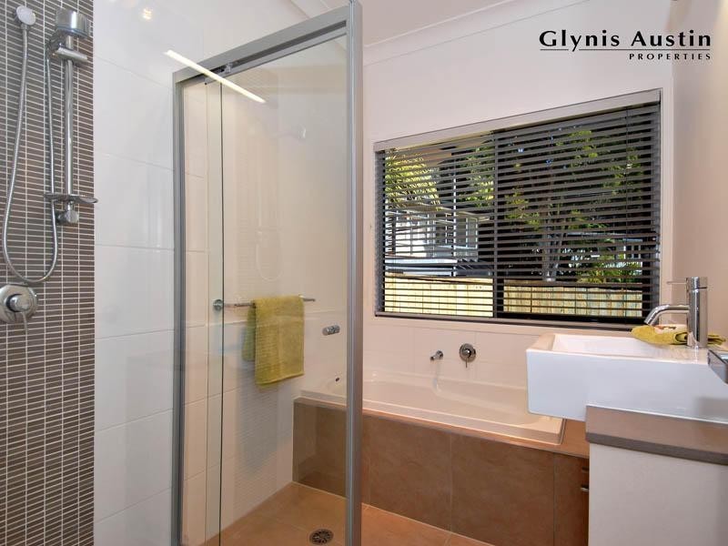 34a Dempster Street, Toowong QLD 4066