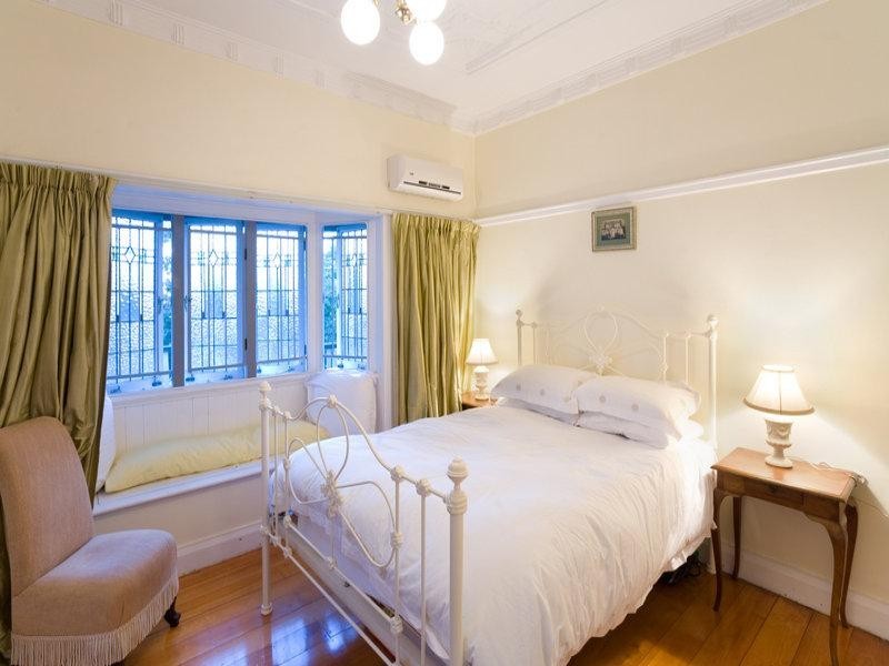 2 Maxwell Street, Clayfield QLD 4011