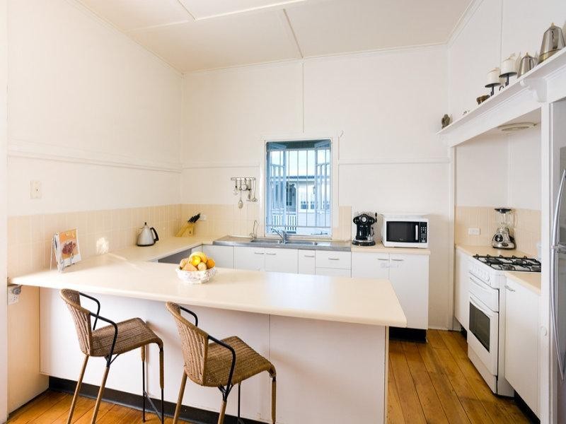 2 Maxwell Street, Clayfield QLD 4011