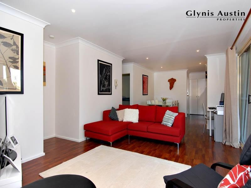 4/68 Waverley Road, Taringa QLD 4068