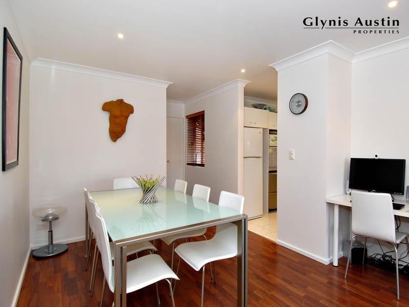 4/68 Waverley Road, Taringa QLD 4068