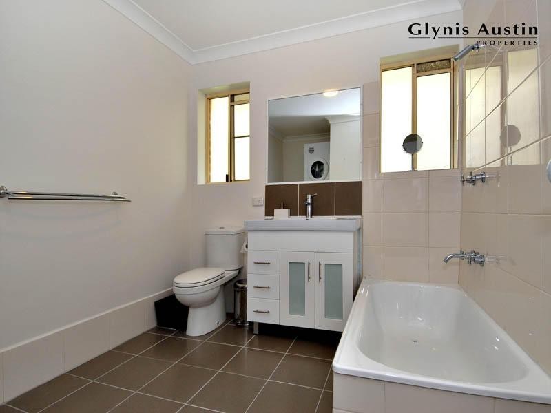 4/68 Waverley Road, Taringa QLD 4068