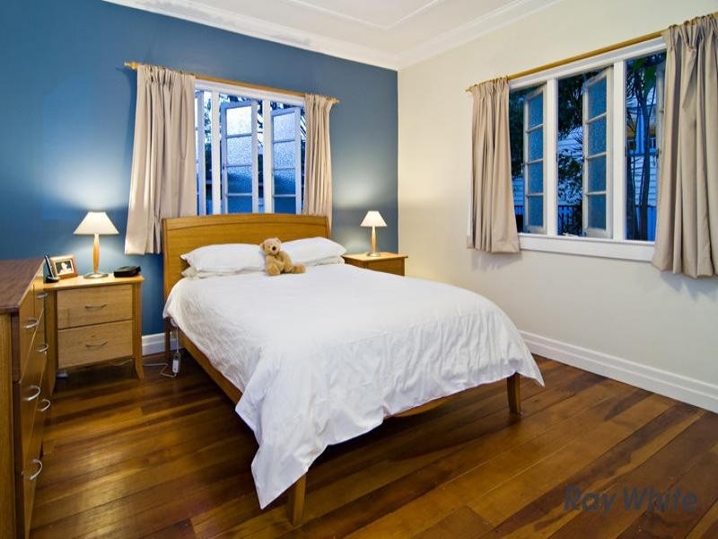 28 Joffre Street, Ashgrove QLD 4060