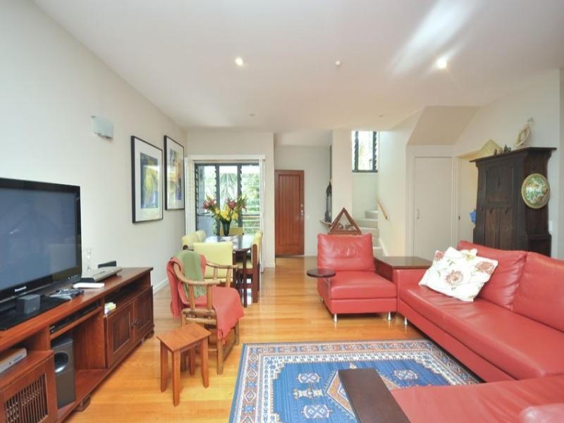 1/111 Leworthy Street, Bardon QLD 4065