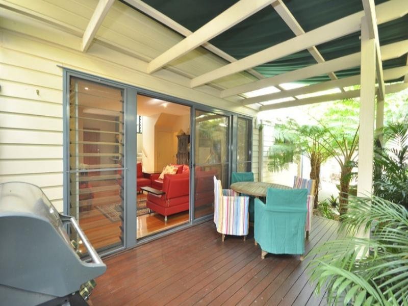 1/111 Leworthy Street, Bardon QLD 4065