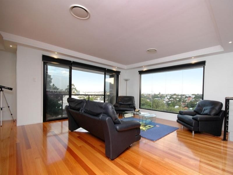 4 Daintree Street, Paddington QLD 4064