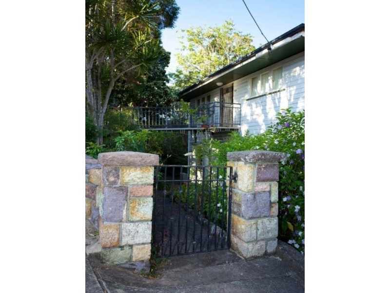 59 Crescent Road, Hamilton QLD 4007